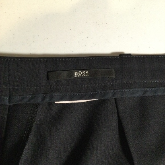 HUGO BOSS Black Trousers Front Zip Narrow Waist Band 2 Front Pockets, Straight - Picture 7 of 7